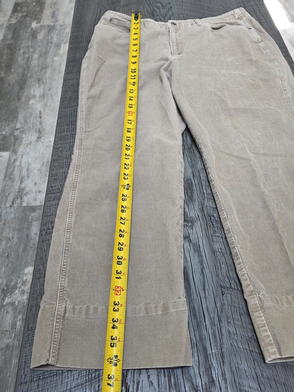 Talbots Wide-Leg Stretch Corduroy Cotton Blend Jeans Light Taupe Hemmed(Sz:16) - Picture 3 of 8